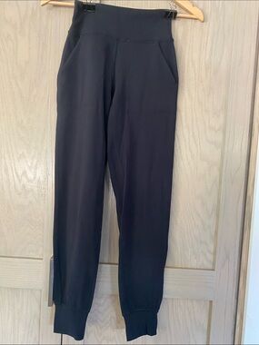 lululemon Align High-Rise Jogger Size 2